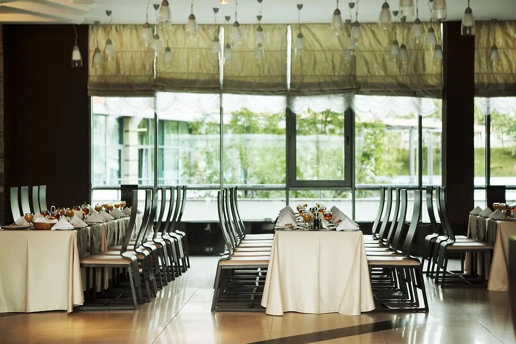 Victoria Hotel & Business Centre Minsk